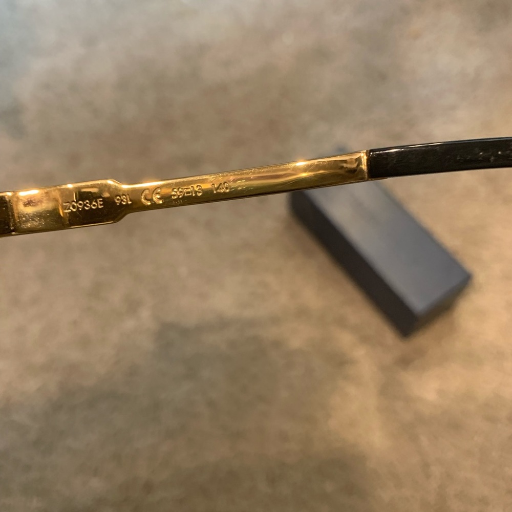 Sold—Louis Vuitton logo sunglasses - Picture 7 of 13